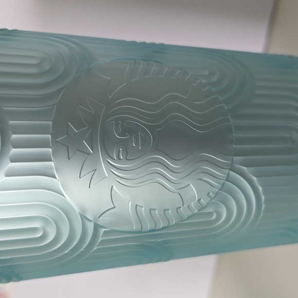 Three Starbucks Cups - Picture 6 of 8